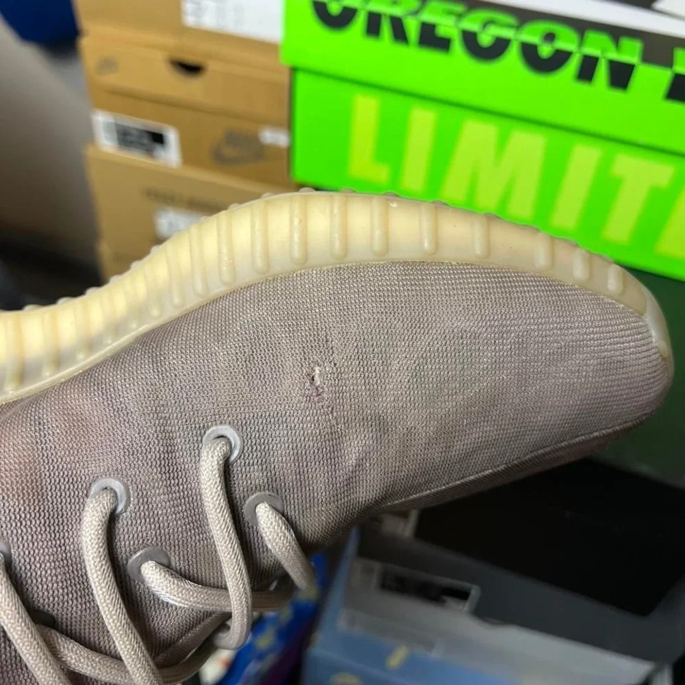 Yeezy adidas boost
